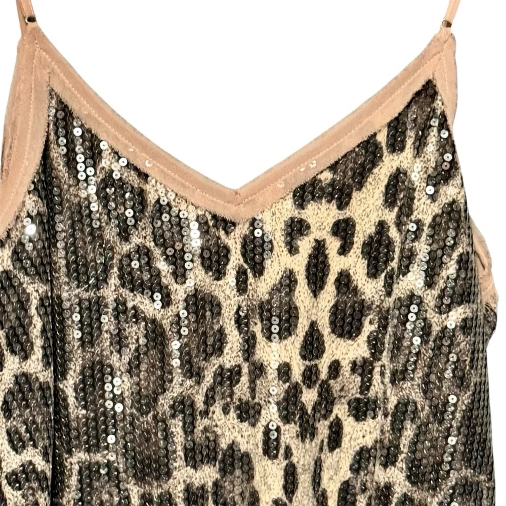 ENTRO Fully Sequined Animal Leopard Print Raw Edge Sleeveless Tank Blouse - Picture 8 of 11